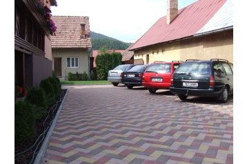 Slovacia Privát Terchová, Exteriorul